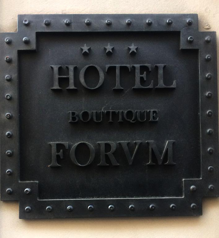 Forvm Boutique Hotel Trieste Bagian luar foto